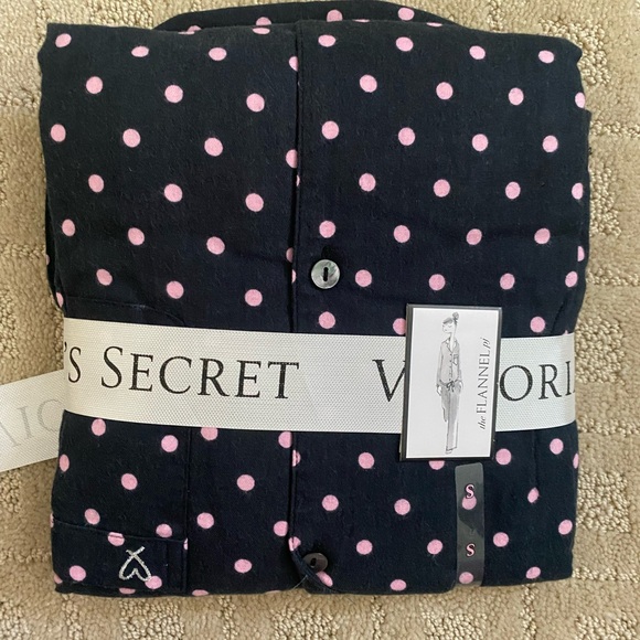 Victoria Secret flannel pajama set - Picture 2 of 2